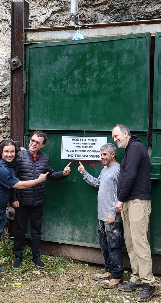 Travis, Fazil, Guy abd Branko Vortex